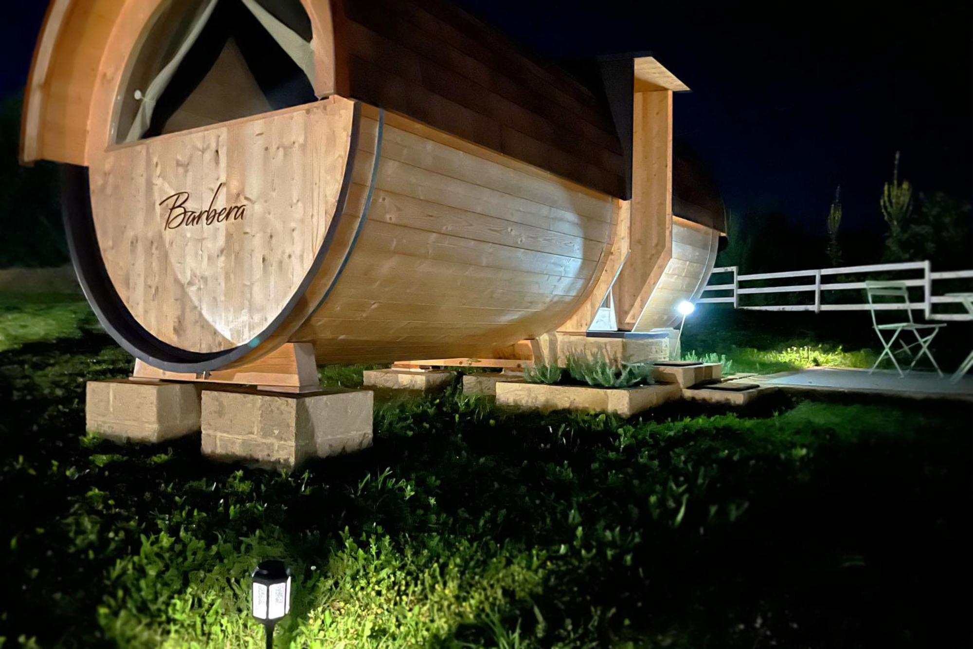 Notte Nella Botte Luxe tent Vignale
